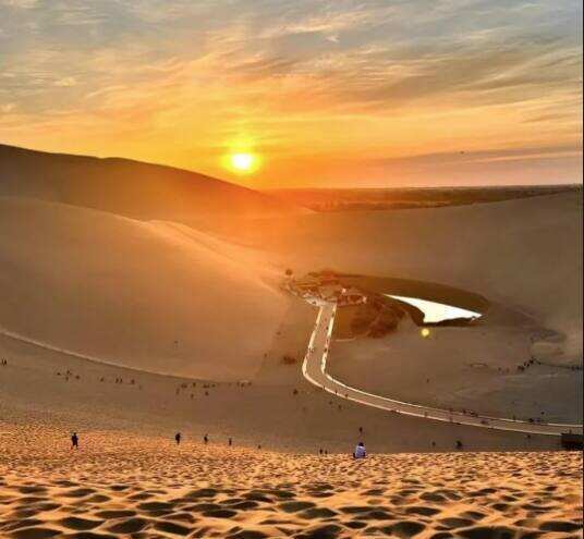 鸣沙山